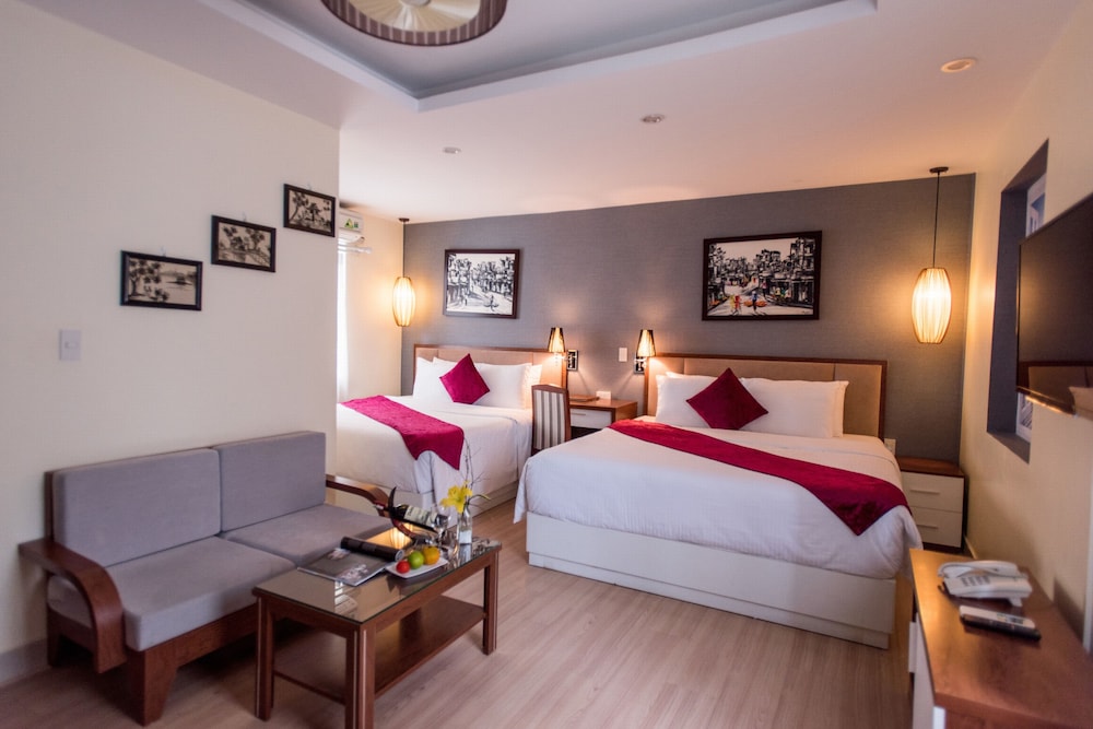 Golden Legend Diamond Hotel 12/34
