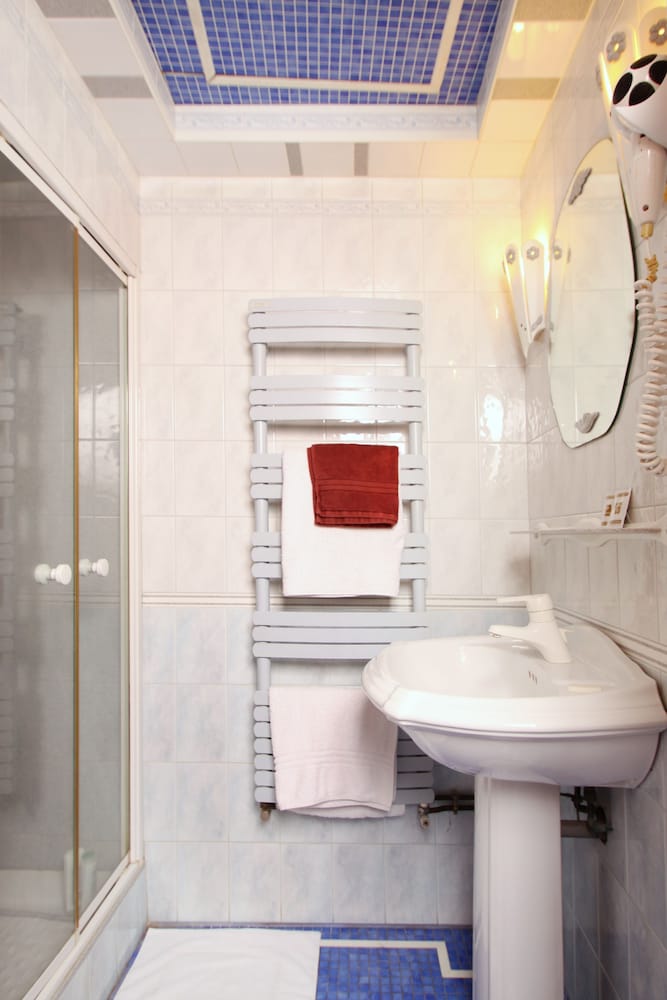 Hotel Marignan 21/67