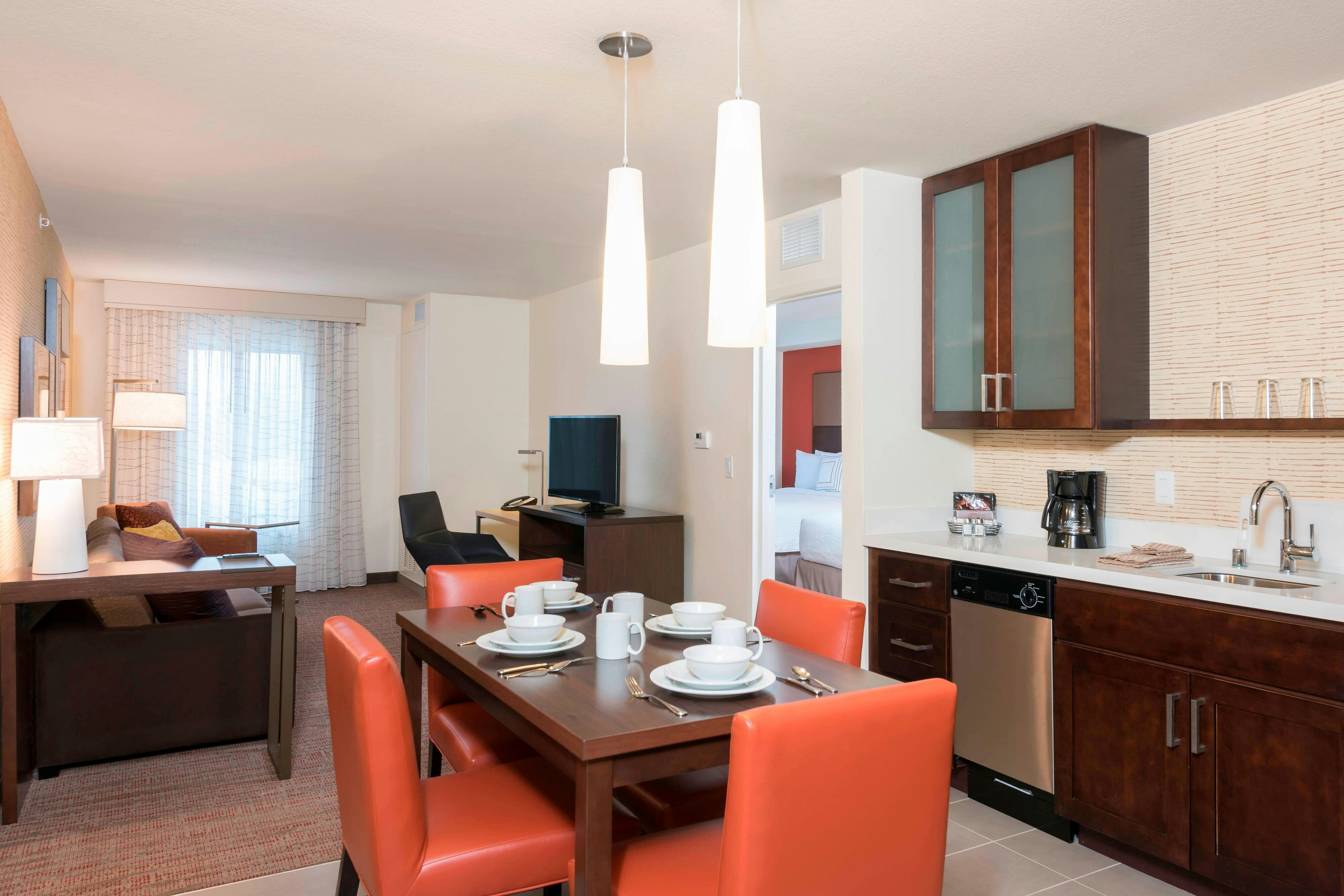 RESIDENCE INN GREEN BAY DOWNTOWN 35/58