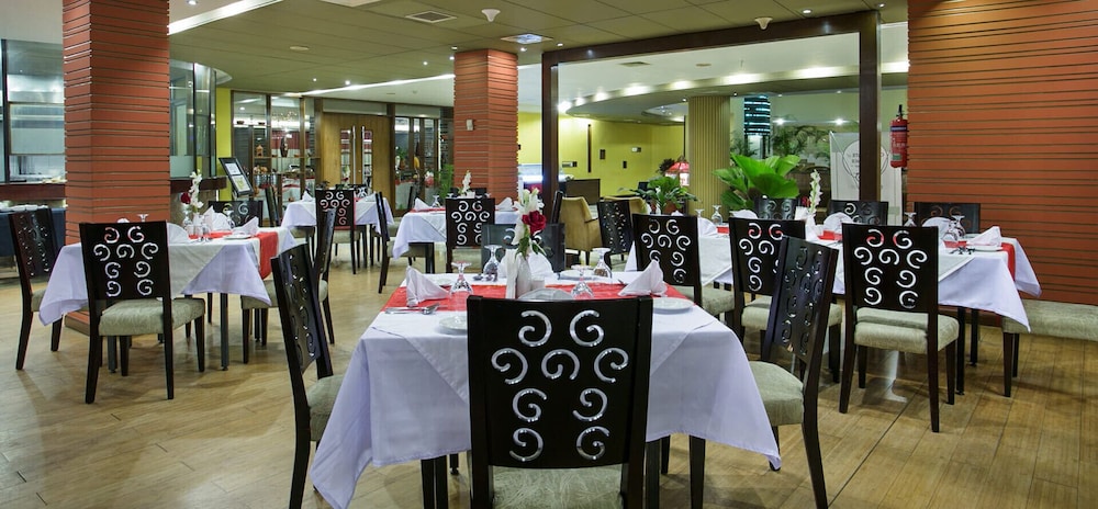 ROSE VIEW HOTEL 46/64