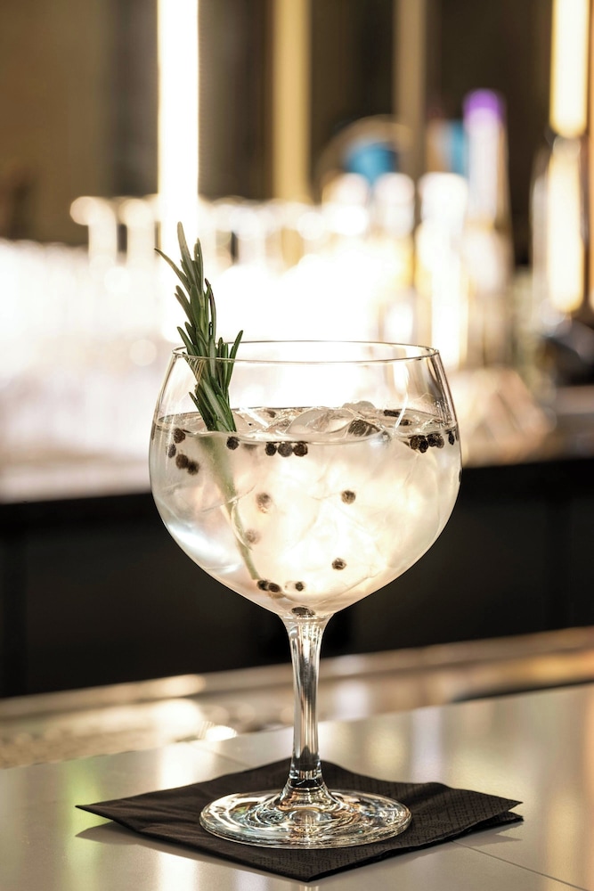 AC Hotel by Marriott Wuerzburg 15/43