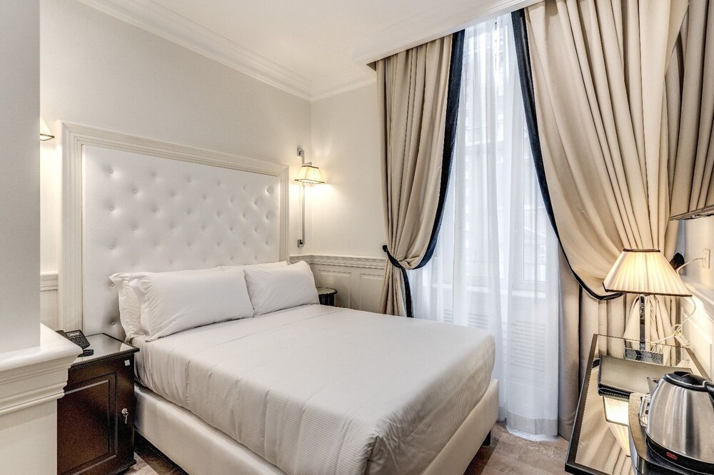 Relais de L Opera 33/72
