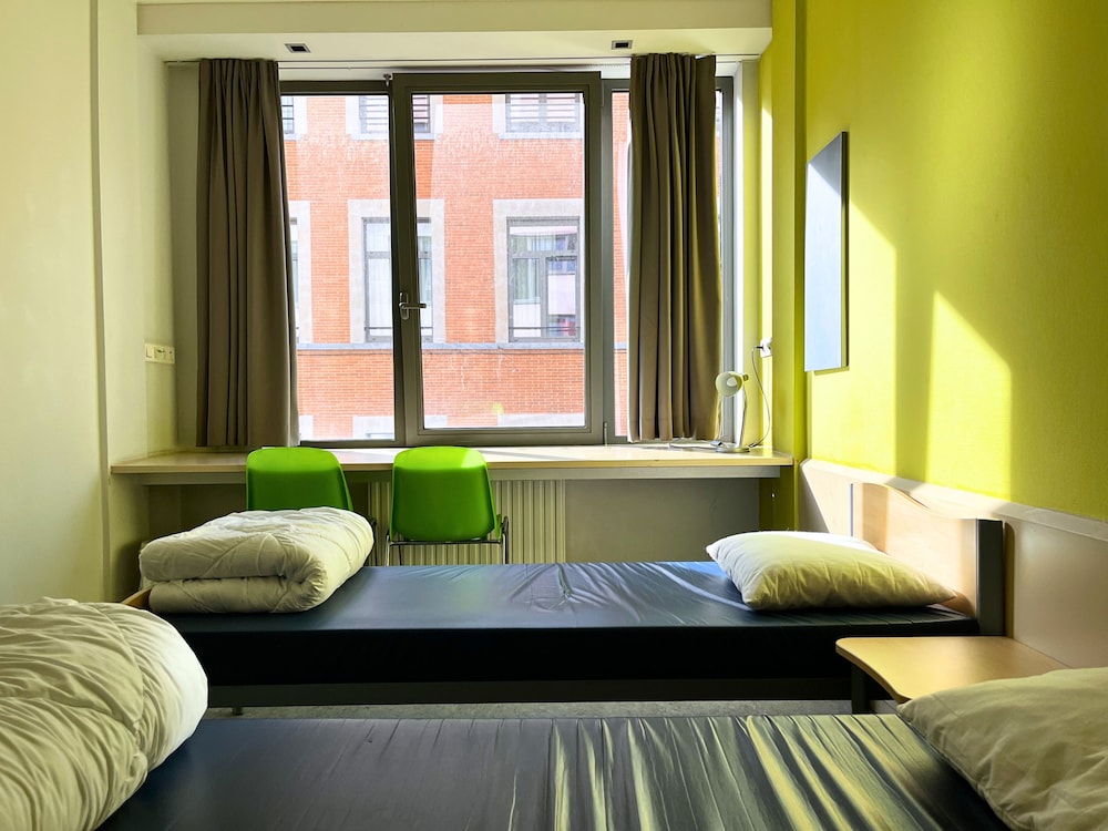 Hostel Van Gogh Brussels 17/50