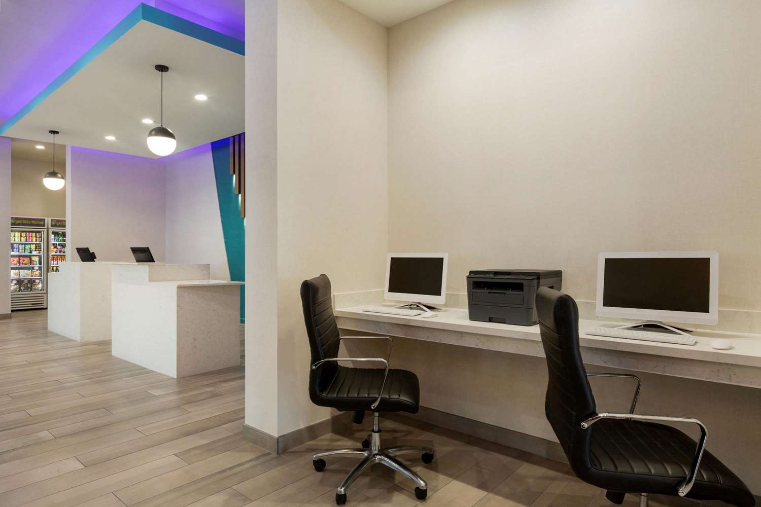 La Quinta Inn and Suites by Wyndham Richmond-Sugarland 21/28