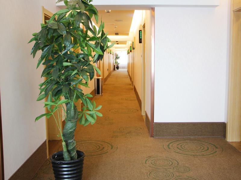 Lobby at GreenTree Inn Hainan Tibetan autonomous prefecture Gonghe County Express Hotel, HAINAN
