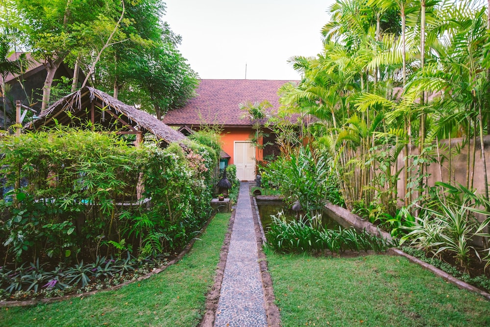 Beach Villas Lombok 9/80
