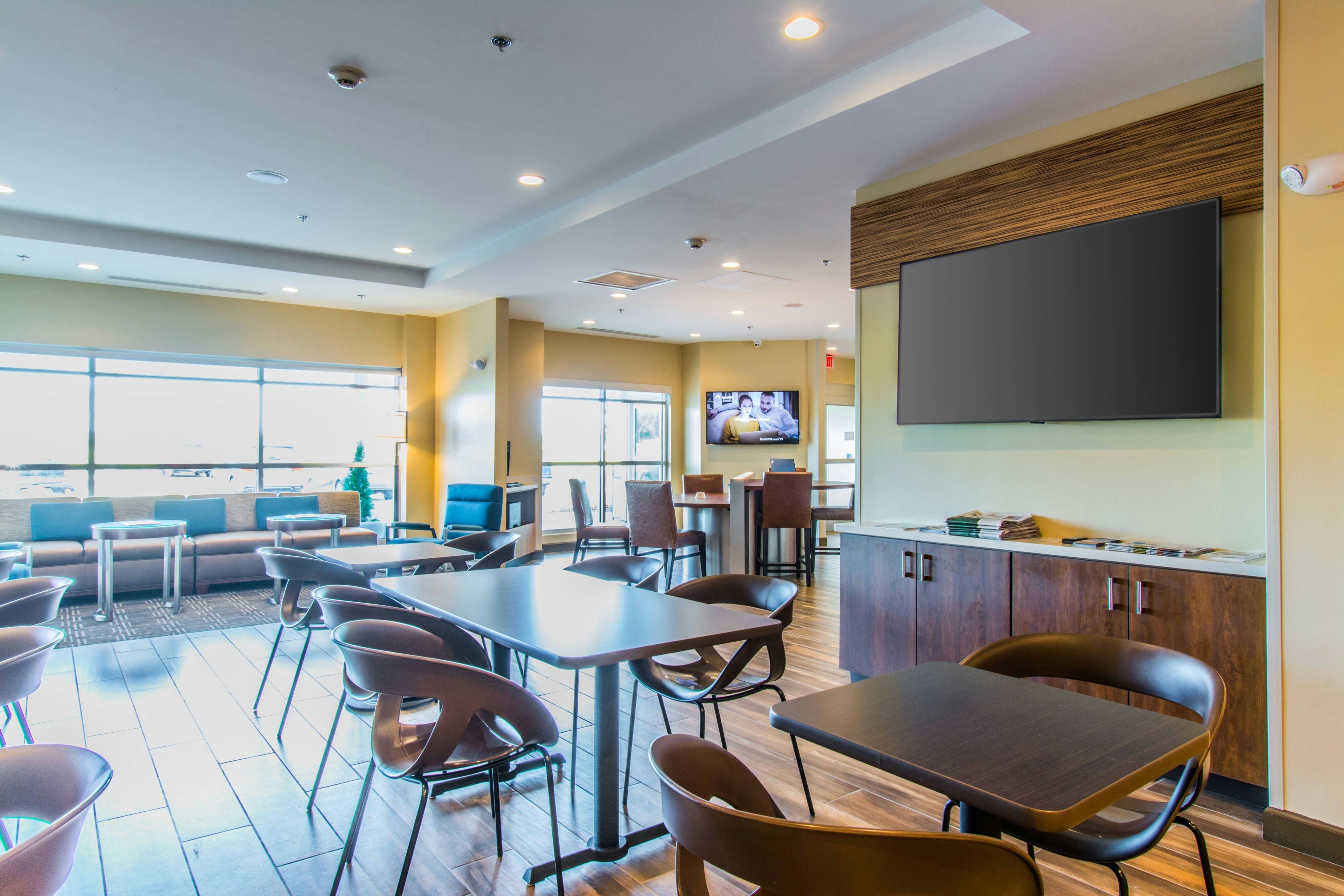 TownePlace Suites Evansville Newburgh 20/24