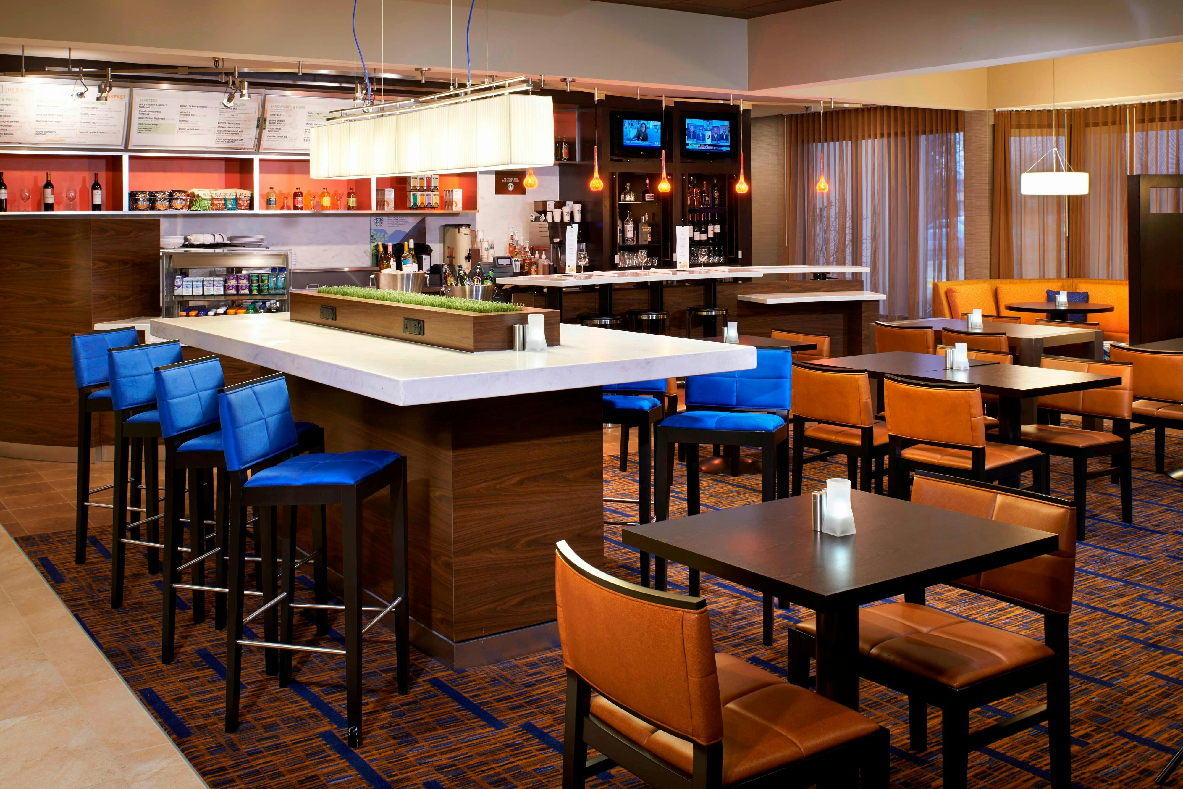 Courtyard Chicago Arlington Heights South 10/16