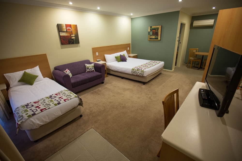 ibis Styles Orange 11/55