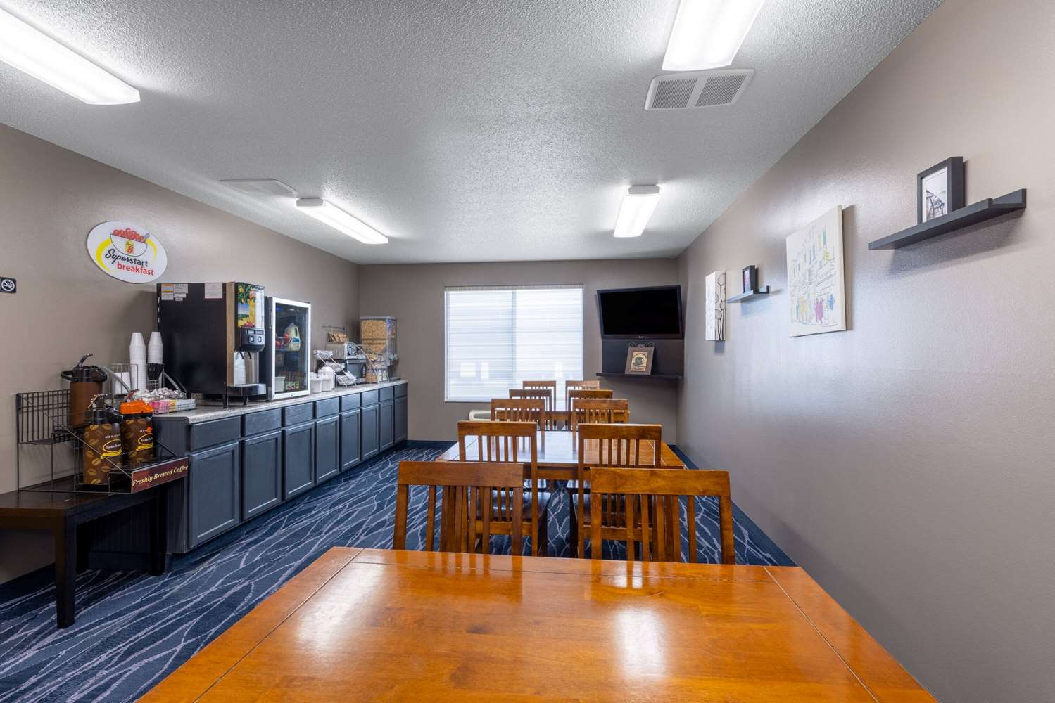 Super 8 By Wyndham Jackson Mn 25/41