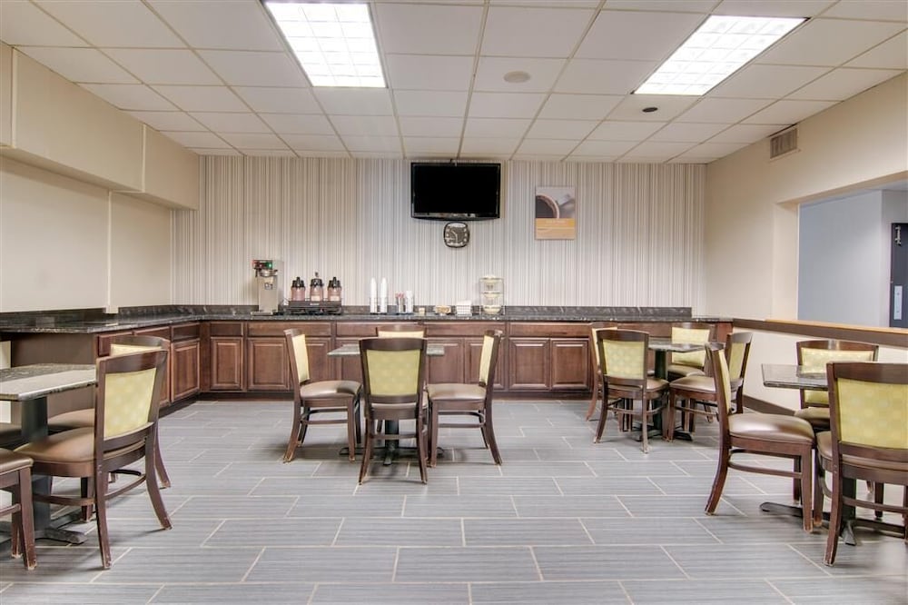 Motel6 Clarion, PA 43/50