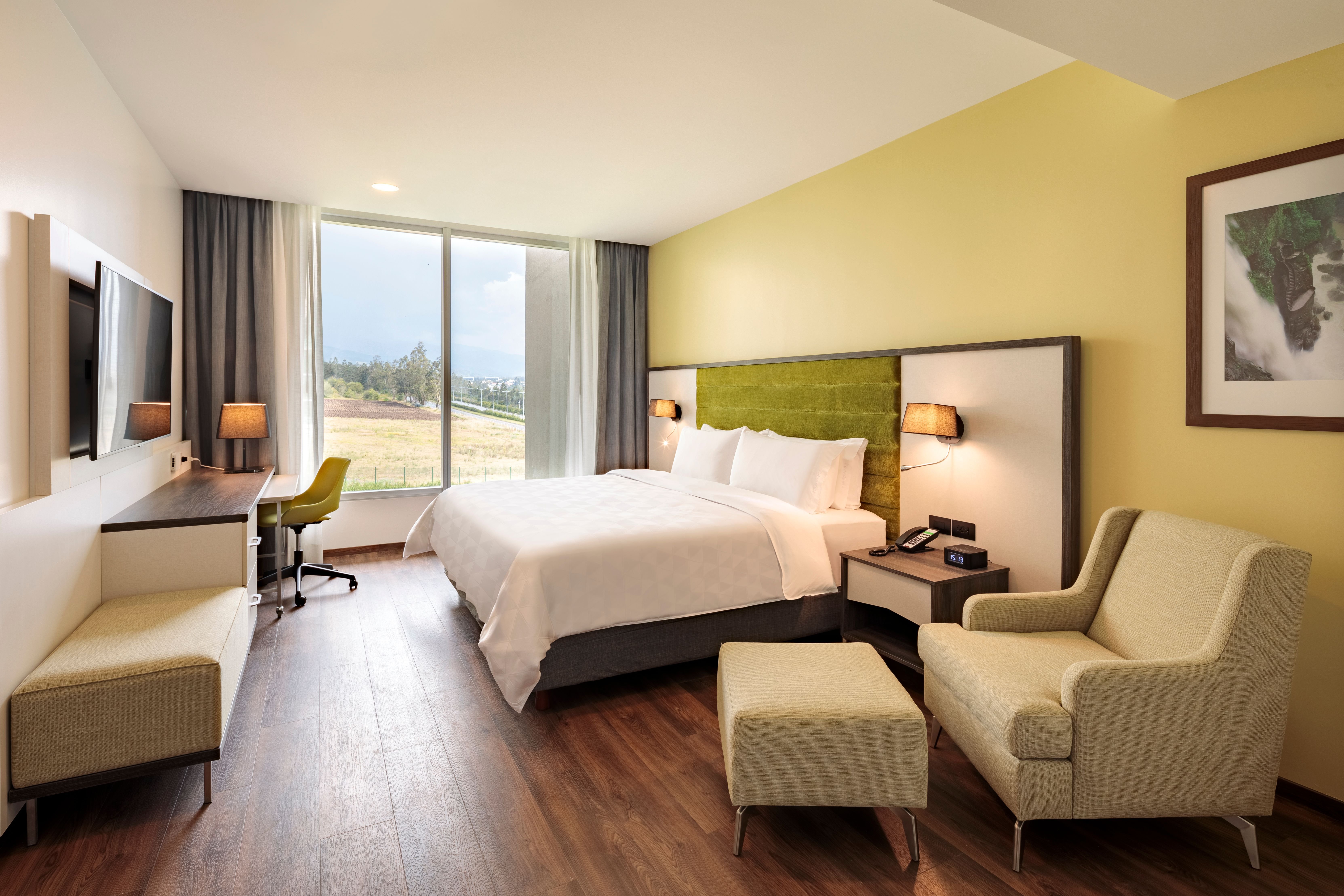 جناح بسرير كينج