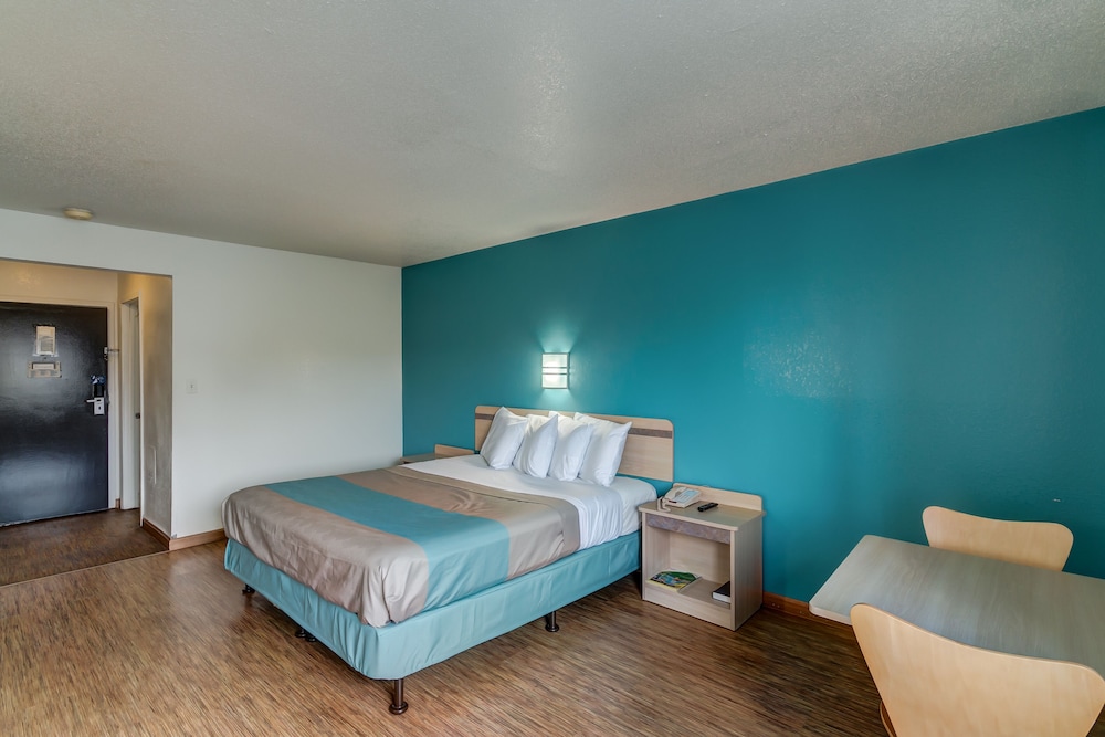 Motel6 Georgetown, KY - Lexington North 28/51