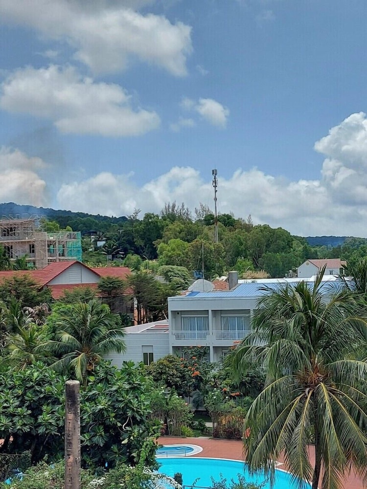 Victoria Phu Quoc Hotel 52/53