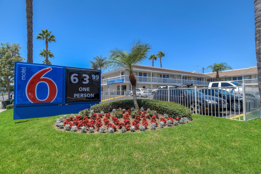 Motel6 Santa Ana, CA in SANTA ANA - CA