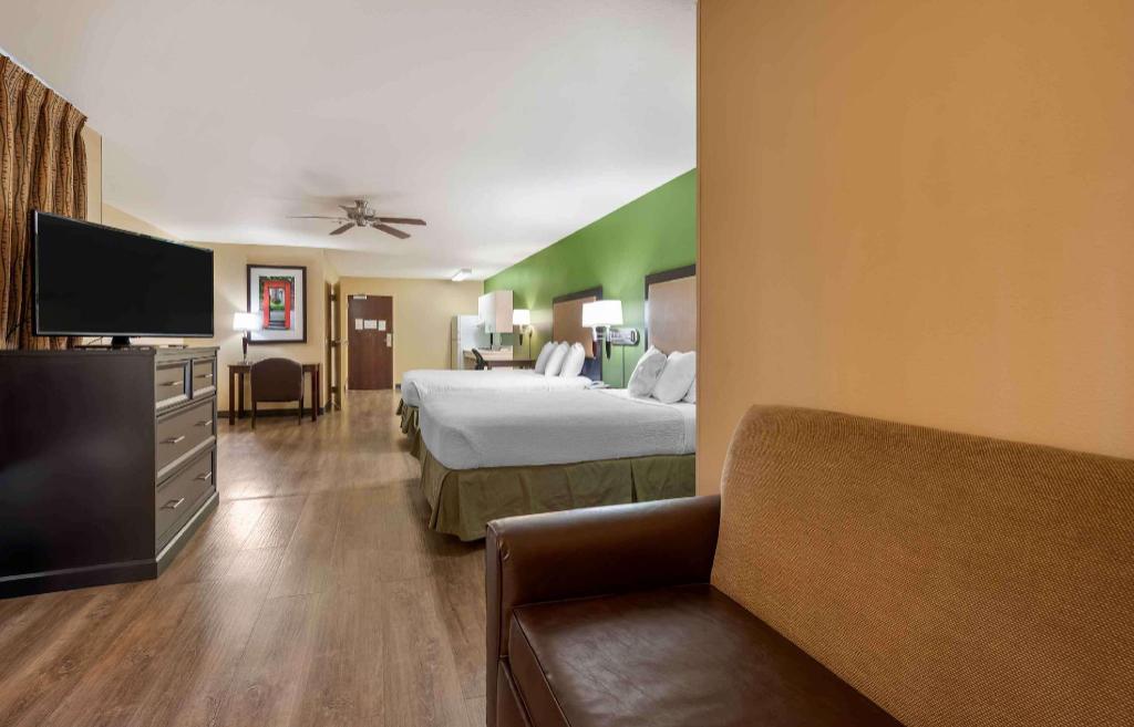Deluxe, 2 Double Beds, Accessible, Extended Stay America - Colorado Springs - West 5/10