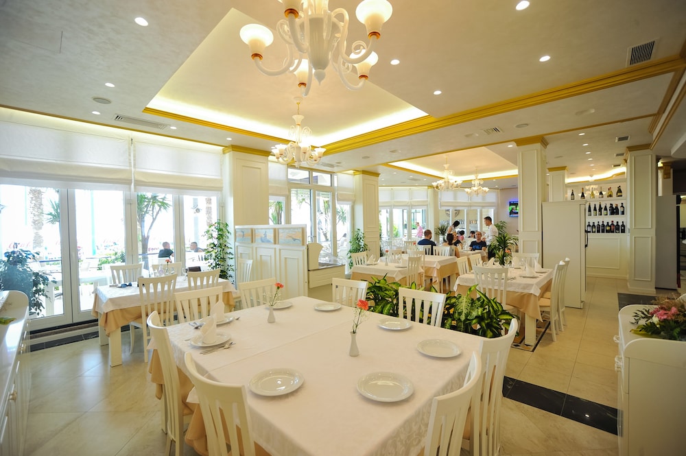 Iliria Internacional Hotel 32/50