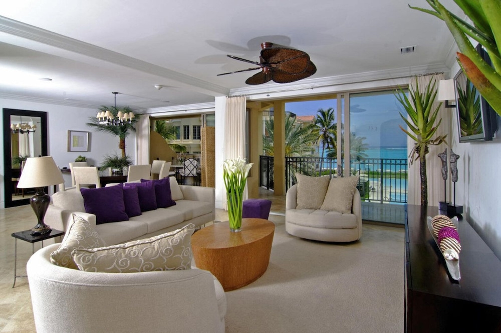 Somerset On Grace Bay 52/76