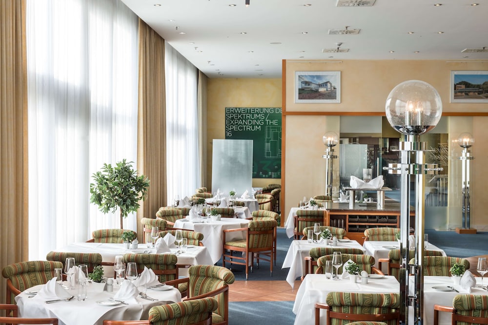 Radisson Blu Furst Leopold Dessau 59/74