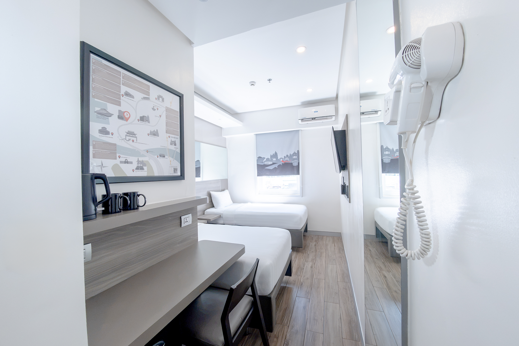 City, Twin Beds