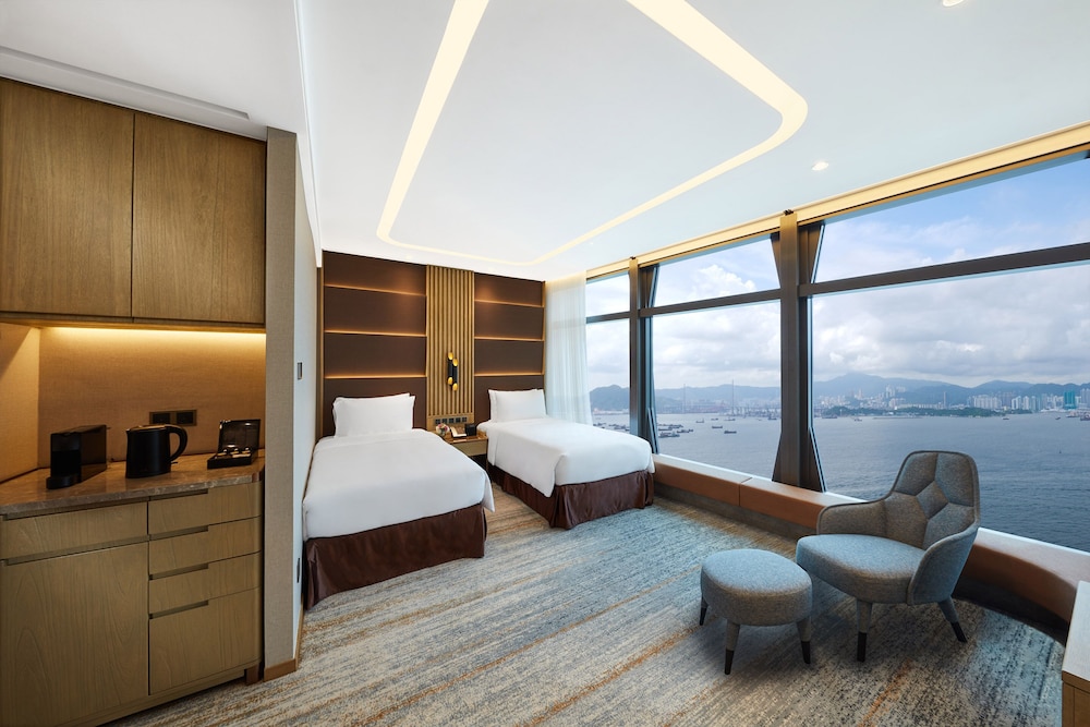 Oasis Aurum 181 Hotel 35/43