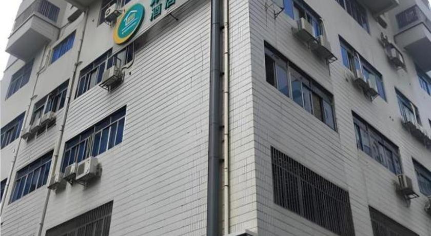 City Comfort Inn (Guangzhou Tiyu West Road Metro Station) 42/48