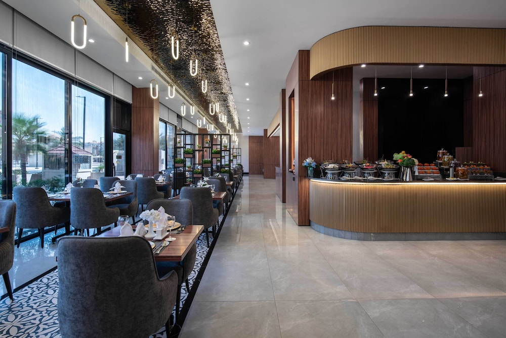 فندق ورويك الجبيل(Warwick Al Jubail Hotel) 6/70