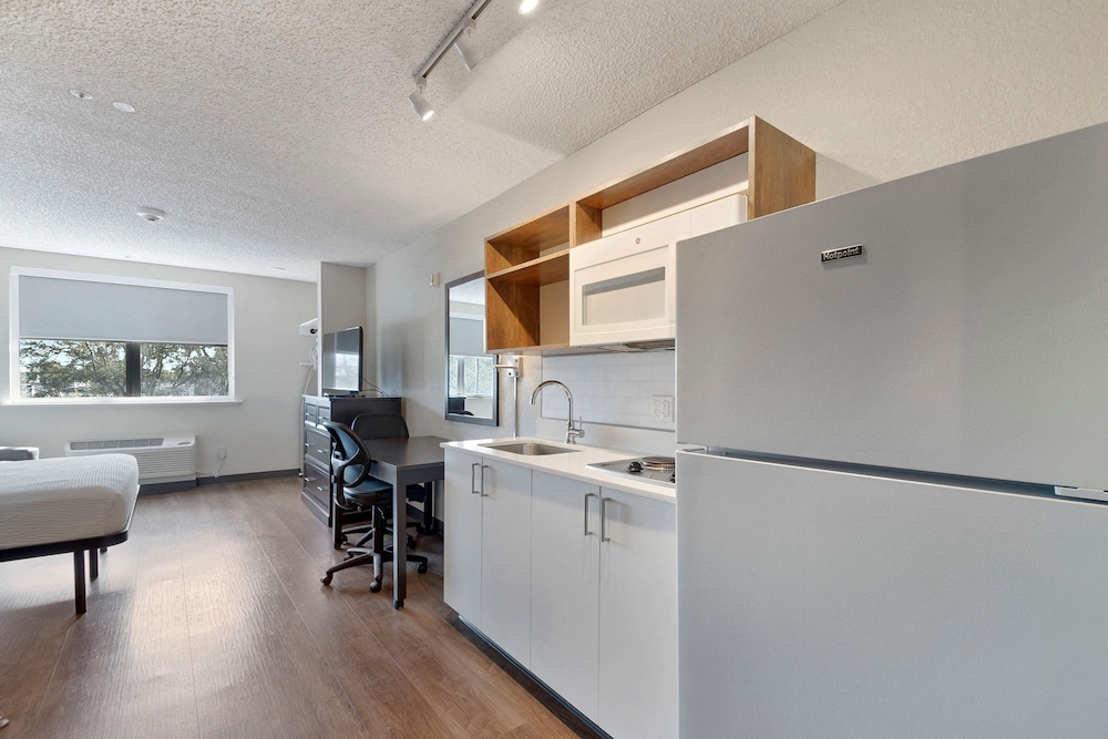 Extended Stay America Miami Airport Doral 87th Ave S 7/60