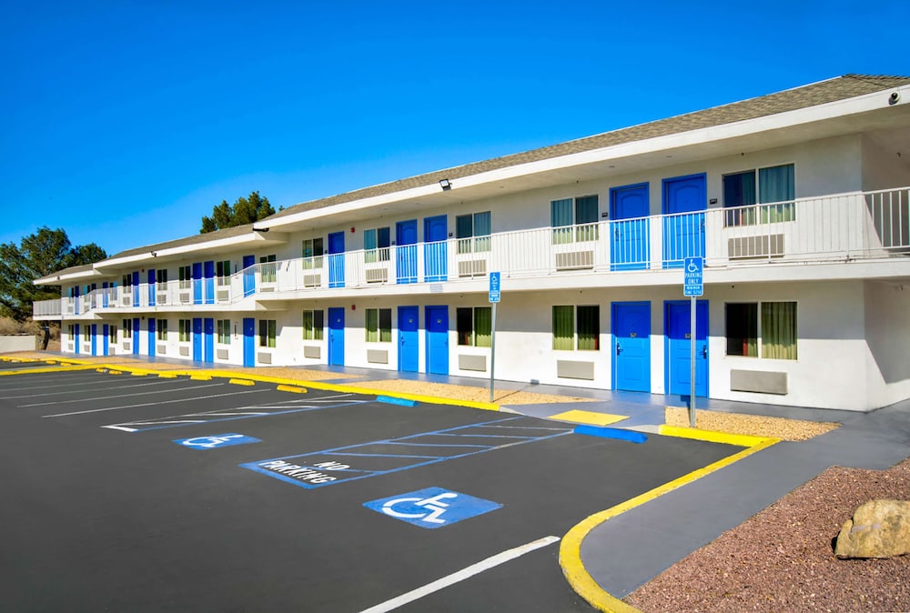 Motel6 Victorville, CA - Apple Valley in VICTORVILLE - CA