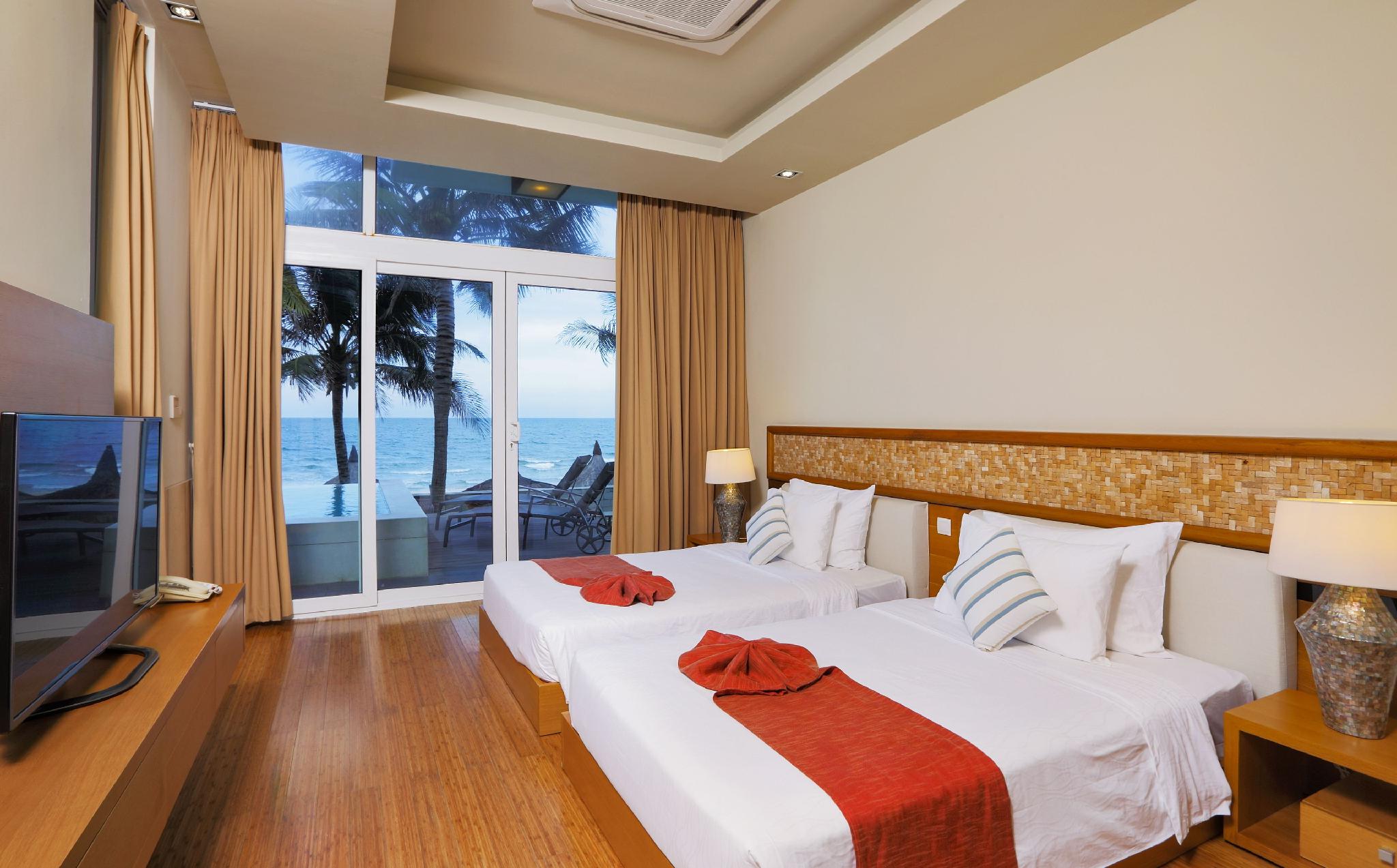 3 Bedrooms, Villa, Ocean Front