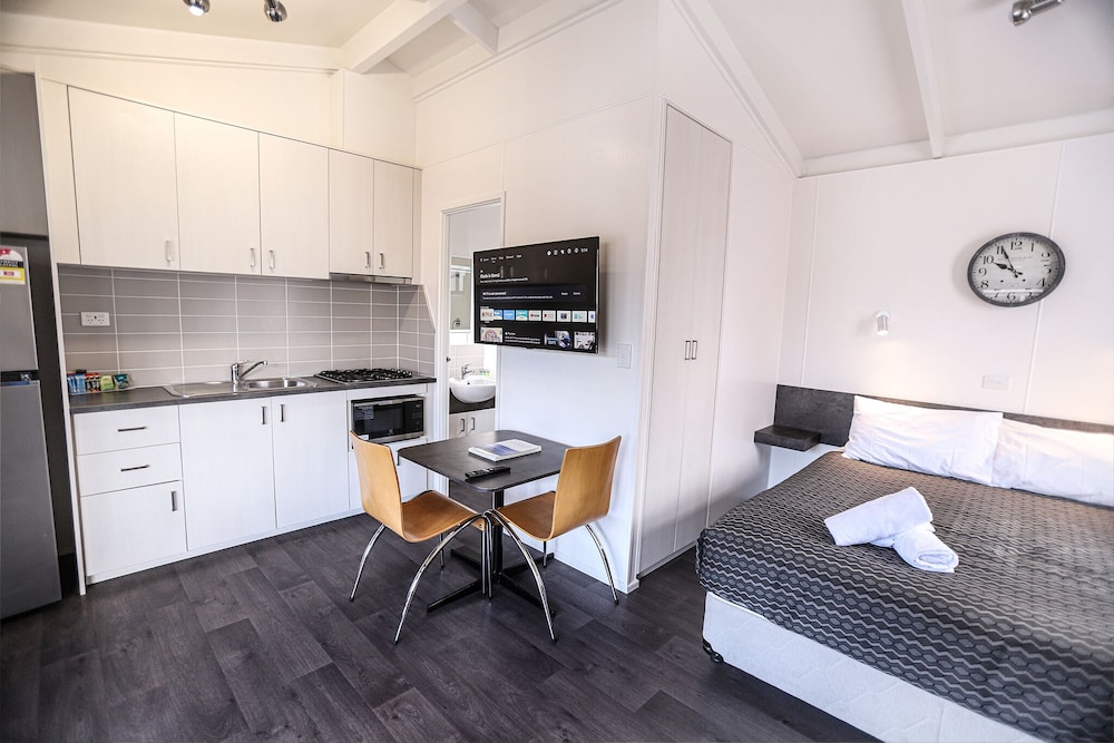 Amaroo Holiday Park 50/62