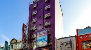 Bin City Hotel 3/50