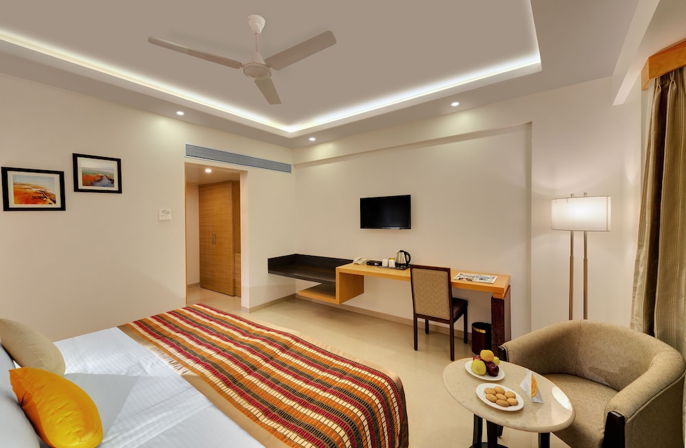 The Fern Residency MIDC, Pune 12/34