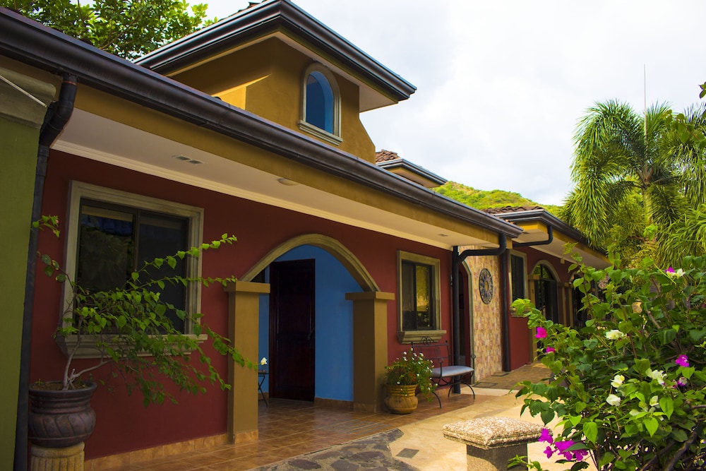 Casas del Toro Playa Flamingo 1/50