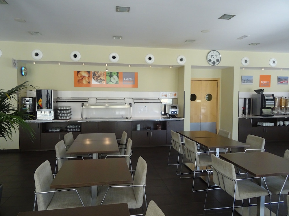 Holiday Inn Express Sant Cugat 50/60