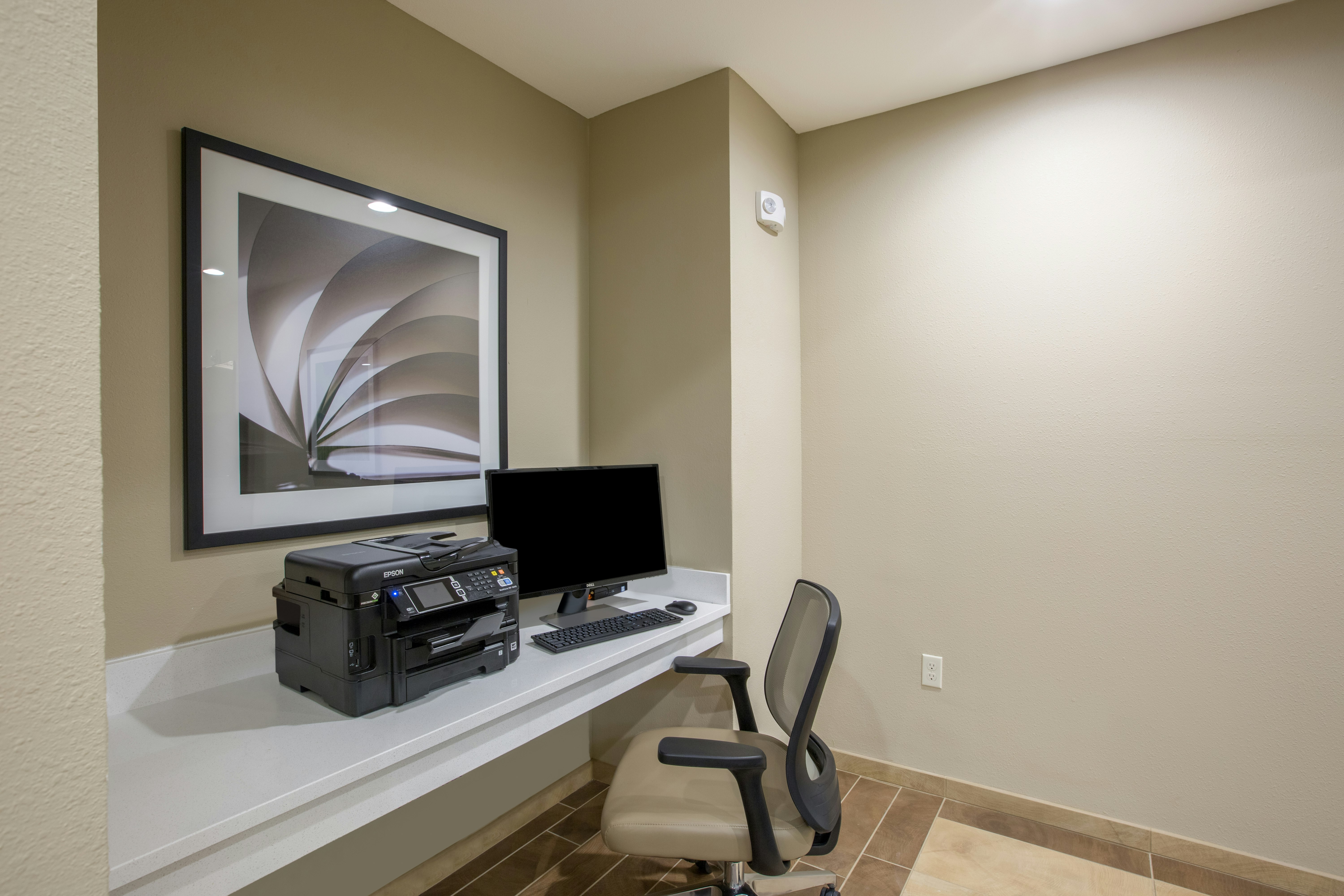 CANDLEWOOD SUITES OMAHA - MILLARD AREA 12/21