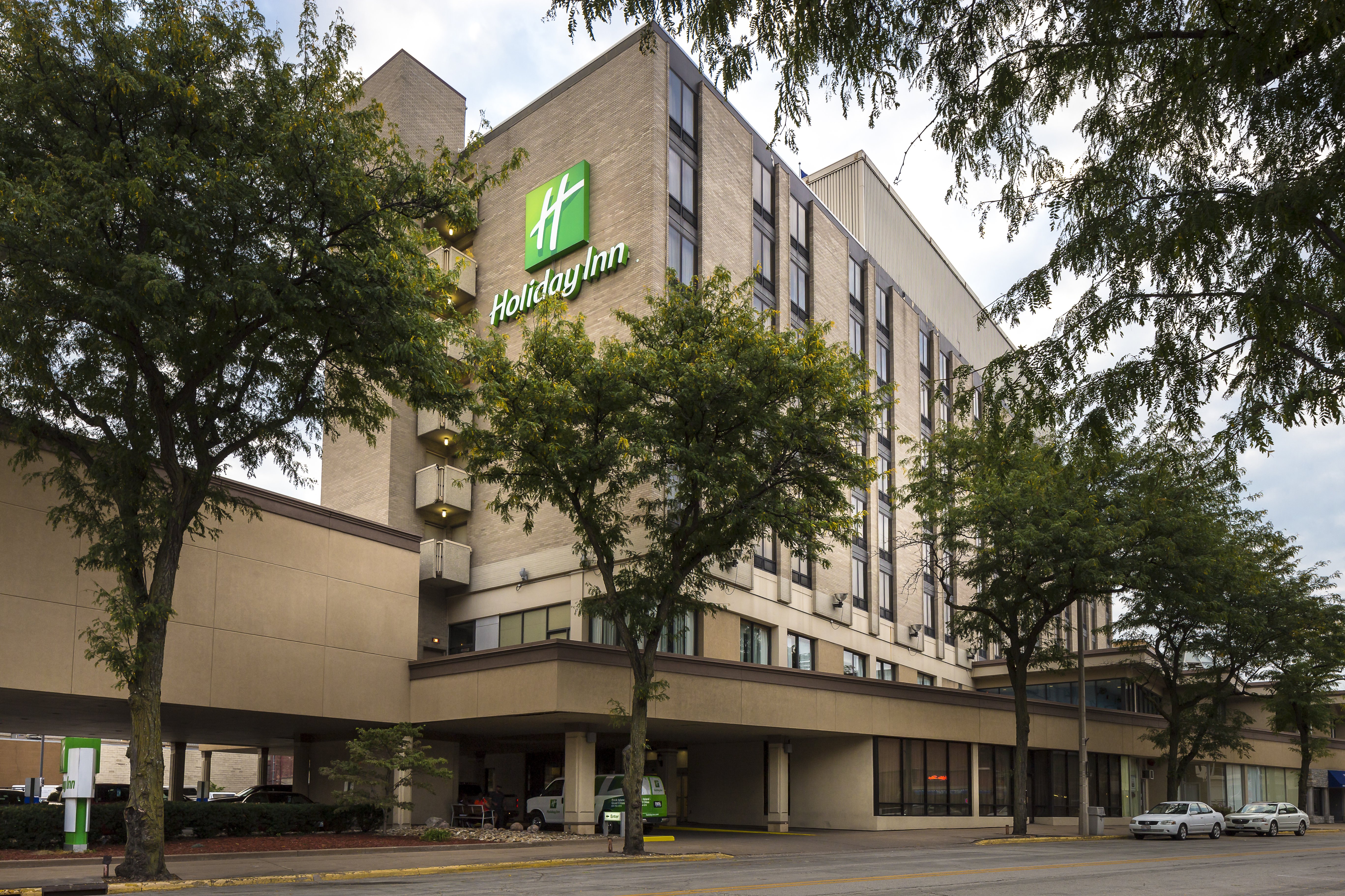 Holiday Inn Rock Island - Quad Cities 5/80