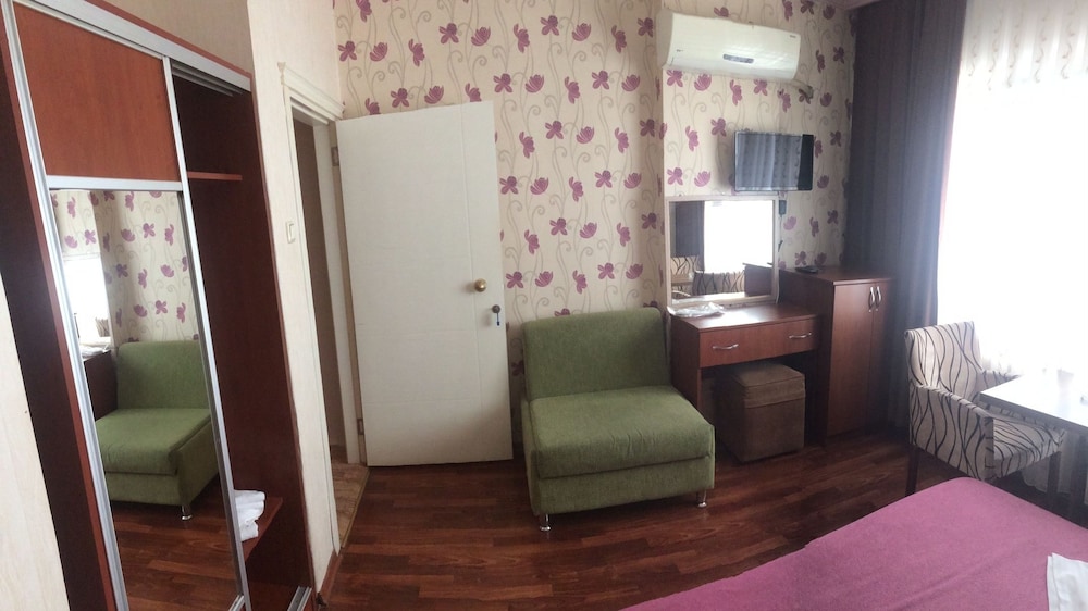 Naval Hotel Yalova 34/39