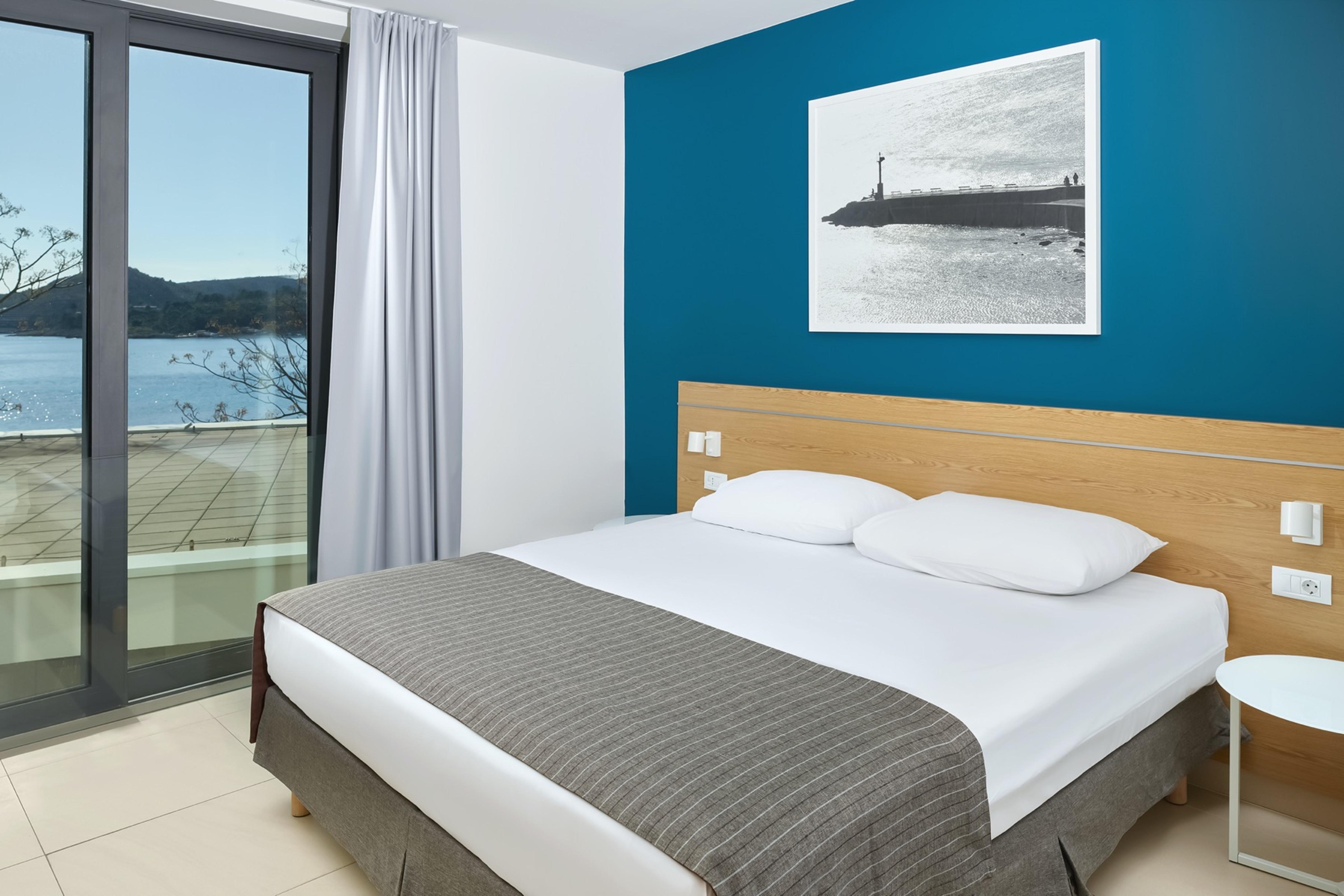 1 Bedroom, Premium, Apartment, Sea Side, Balcony or Terrace