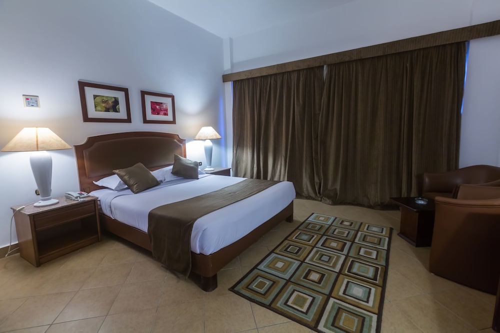 Marlin Inn Azur 16/50