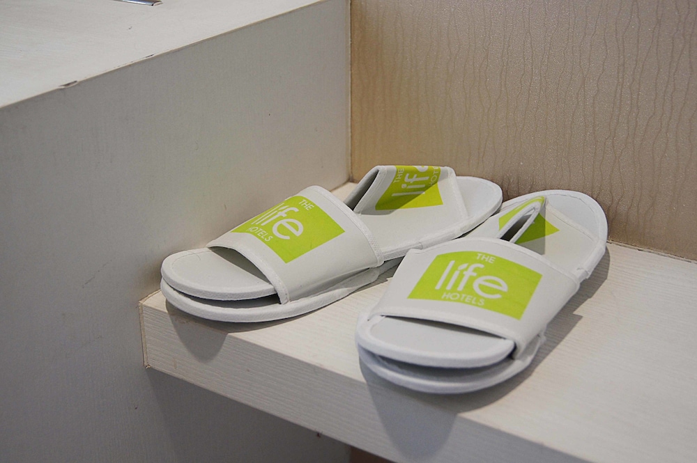 The Life Hotels 18/26