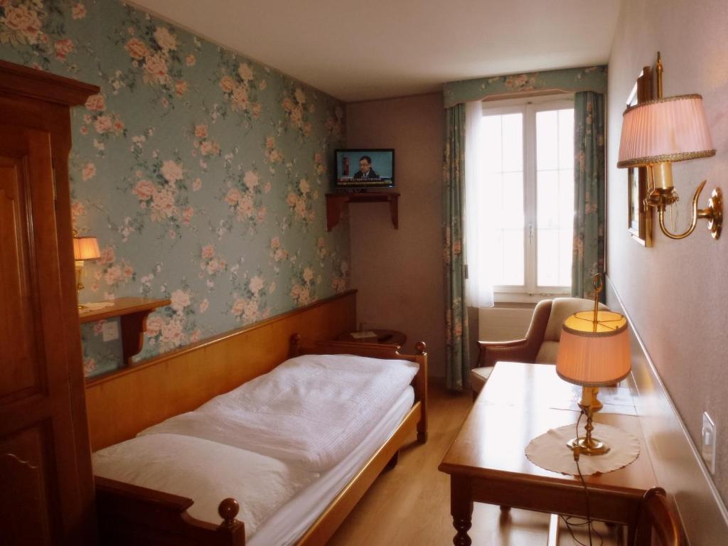 Room at Central Continental, UNTERSEEN
