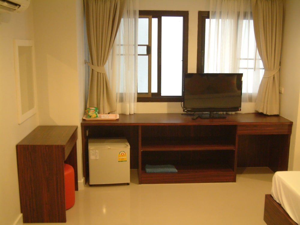 Zen Rooms Silom Soi 17 62/62