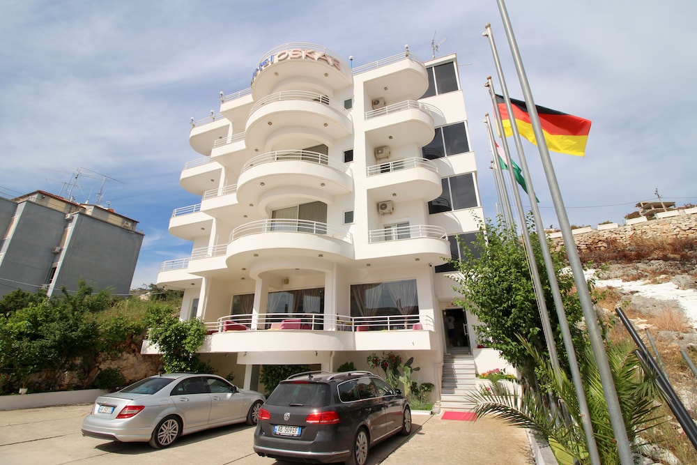 Hotel Oskar 6/60