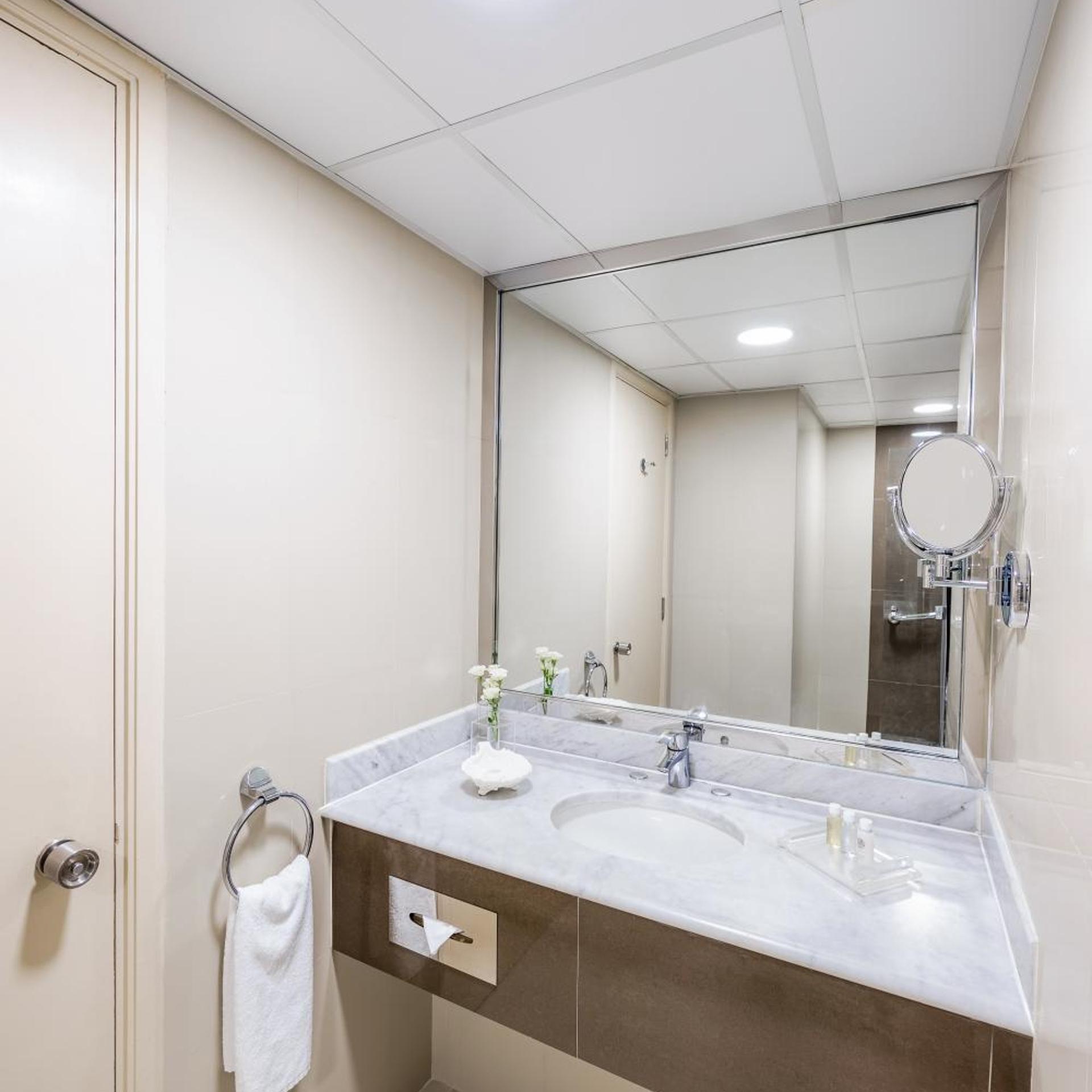 Golden Sands Hotel Apartments 3-5-10