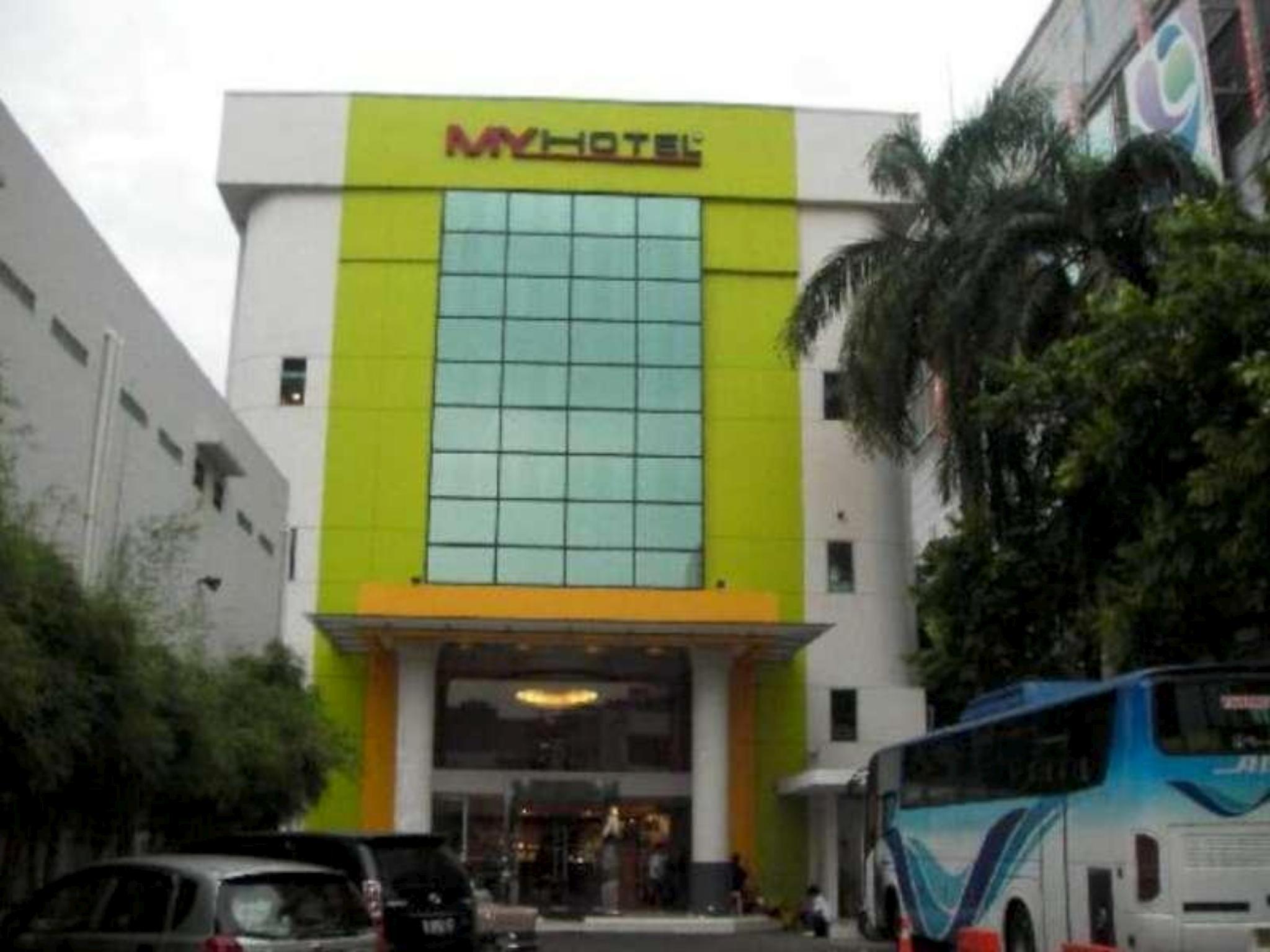 My Hotel Jakarta 2/17