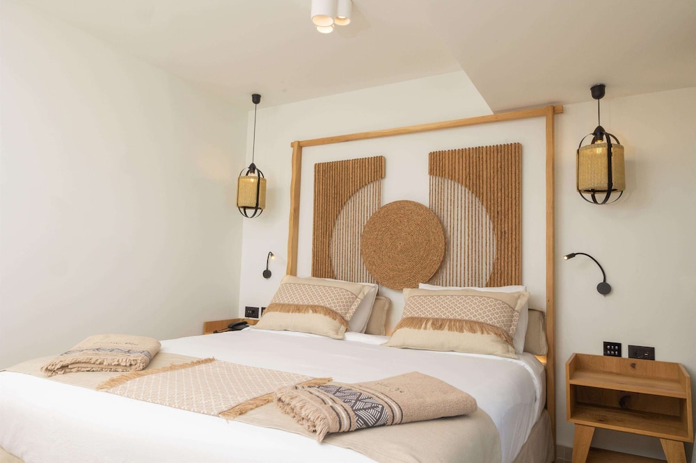 Cabana Blu Hotel and Suites 29/89