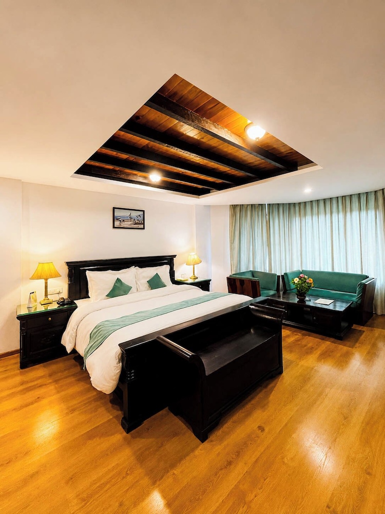 MANU ALLAYA(The Resort Spa in the Himalayas) 17/50