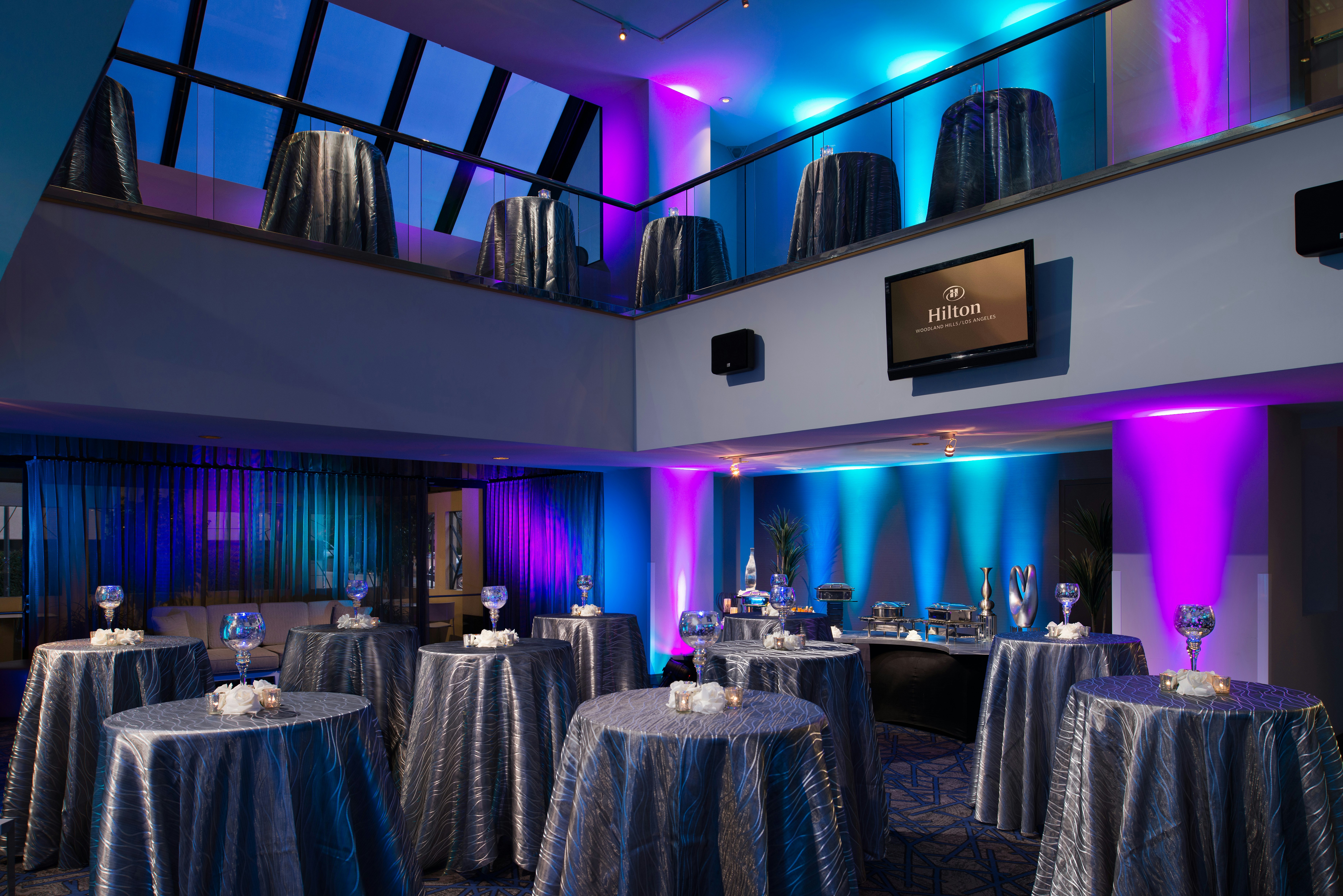 Hilton Woodland Hills Los Angeles 56/67