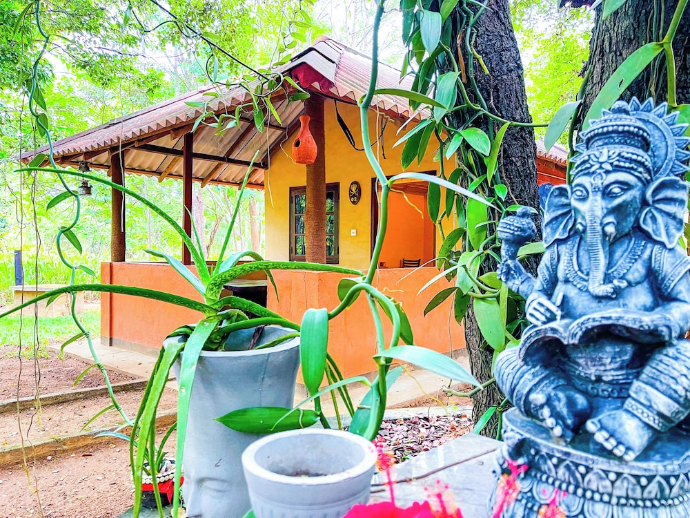 Niyagala Lodge 34/50